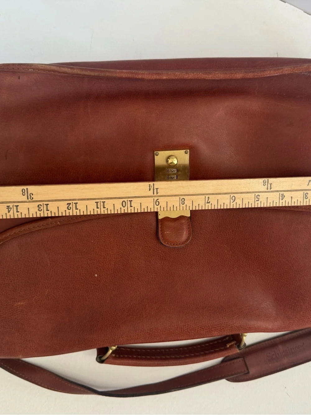 Schlesinger leather good